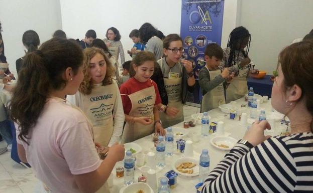 Las lluvias primaverales garantizan una producción aceptable de miel