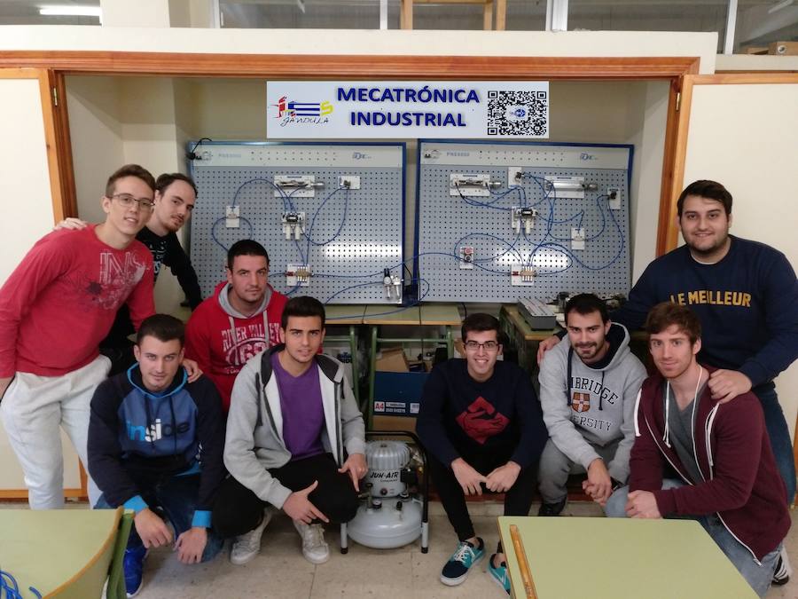 Jóvenes participantes en el ciclo. /ANDUJAR IDEAL
