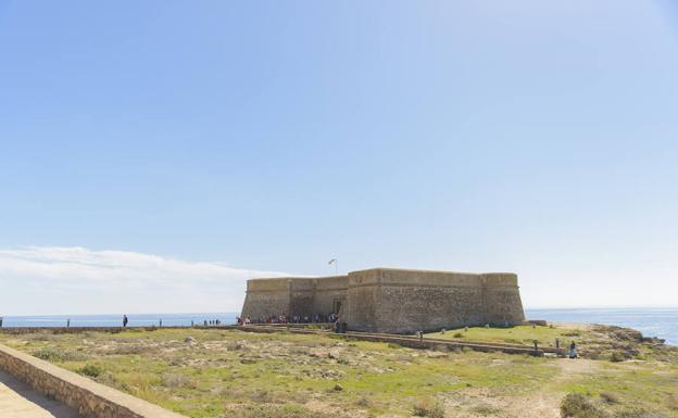 El Castillo de Guardias Viejas de El Ejido es uno de los escenarios más demandados por las parejas.