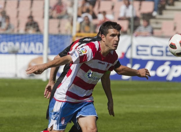Manolo Lucena en un partido ante el Rayo en 2010.