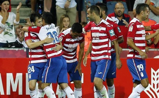 Los lectores de Canal Rojiblanco opinan que el once del Granada debe ser muy diferente al del último partido