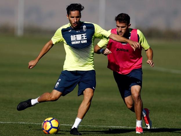 Un Granada-Lorca FC con un título simbólico en juego