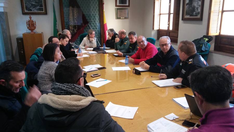 El salón de comisiones del Ayuntamiento ha acogido la Junta Local de Seguridad. /IDEAL GUADIX