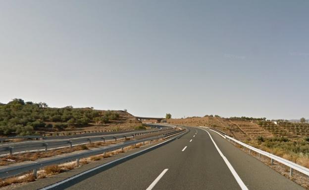 En estado grave el herido en el accidente de Huéneja