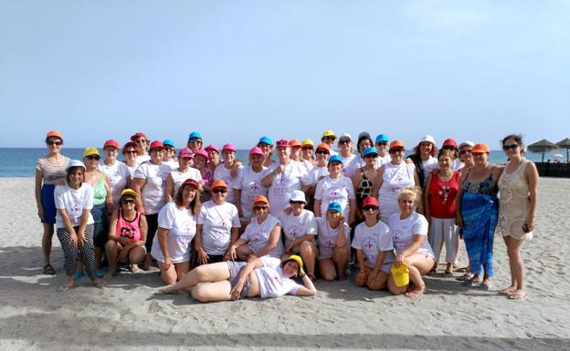 Mujeres de la Mancomunidad Río Monachil, en Burriana en junio.