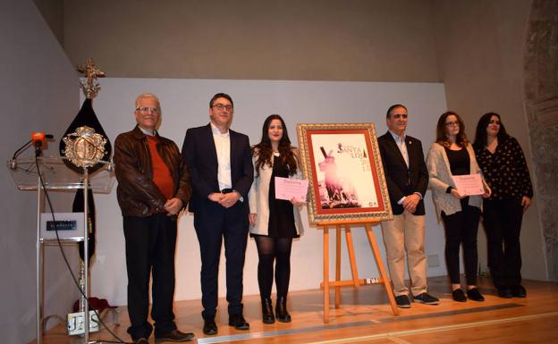 El Cristo de las Tres Caídas, protagonista del cartel de la Semana Santa Lojeña