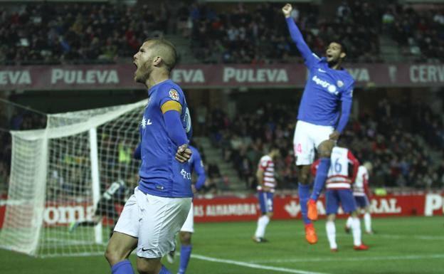 El Almería pasa de la euforia a la más grande decepción