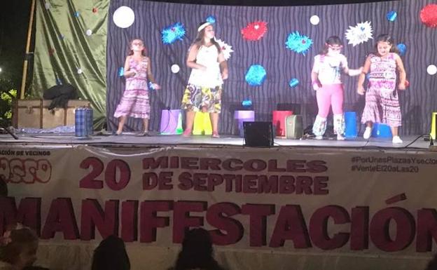 La reivindicación, presentes en las fiestas de PASSO.
