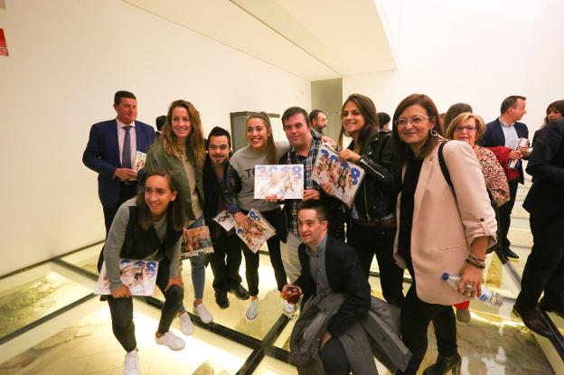 Momento de la presentación del calendario de Granadown./RAMÓN L. PÉREZ