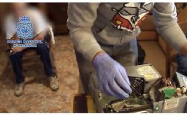 Imagen de una operación contra la pornografía infantil. /Policía Nacional