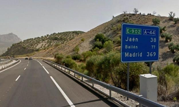 Punto donde se ubica el radar de la A-44, en el límite entre las provincias de Jaén y Granada./G. MOLERO