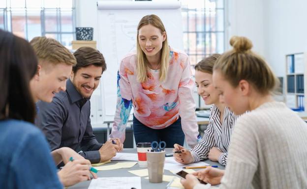 La Junta invierte 2,88 millones de euros para apoyar la contratación de 661 jóvenes