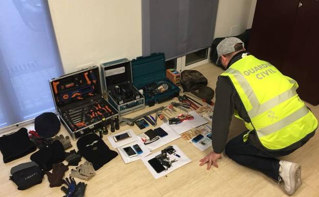 Detenidos por robar camiones en las principales áreas de servicio de Jaén