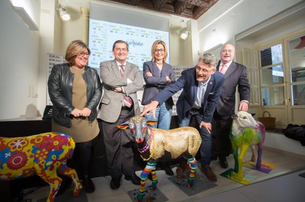 Ana Muñoz, José Entrena, Antonia Ortega, José Puntas y Eduardo Peralta, durante la presentación de la campaña. /Alfredo Aguilar