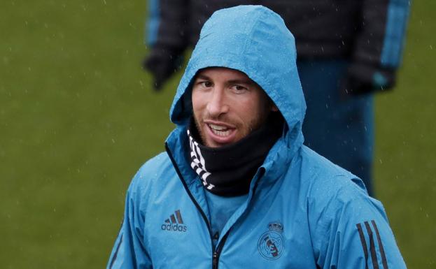 Sergio Ramos, en un entrenamiento. /Efe
