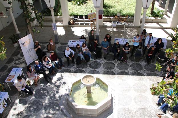 Foro de debate en la 'Facultad Cero' de la UGR. /R. I.