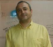 «Una facultad de Medicina puede ayudar a la integración»