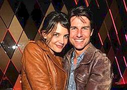 Katie Holmes solicita a Tom Cruise una manutención millonaria y la custodia de su hija