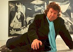 Enrique Morente, cantaor, en una escena del documental "Morente: el barbero de Picasso".: EFE/
