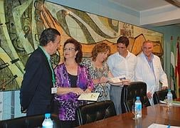 Responsables sanitarios, ayer antes de la presentación de la iniciativa. :: IDEAL/