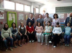 EN CLASE. Un grupo de embarazadas asiste a las clases de Educación Maternal en El Ejido. /M.J.P./