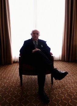 El arabista Pedro Martínez Montávez. / LUCÍA RIVAS/