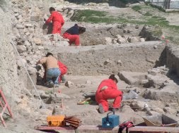 Excavación en las Eras del Alcázar./ ROMÁN/