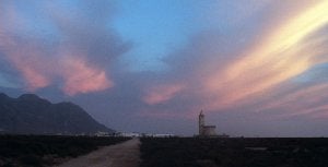 Impresionante imagen de la iglesia de Las Salinas del Cabo de Gata. :: MANUEL MANZANO/