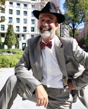 Juan Gervas, un «extremista» de la medicina. ::
GABRIELA BARNUEVO/