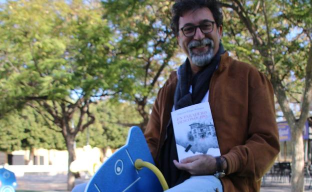 «'En paradero desconocido' es una novela de suspense, pero tiene mucho más»