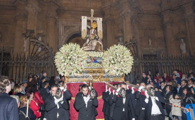 La Virgen de las Angustias procesionará en Guadix el próximo mes de