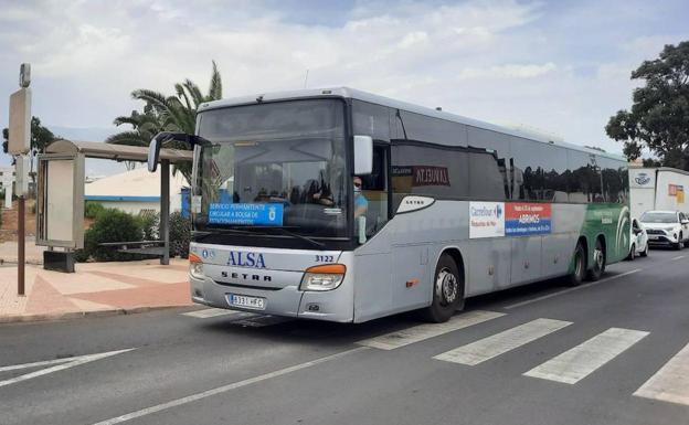 Incidentes en los buses de los institutos alertan a las AMPA y al Consorcio
