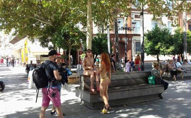 chicas desnudas en sevilla