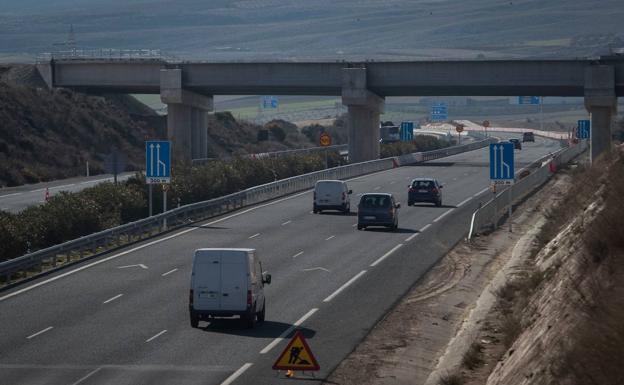 Puente de la Segunda Circunvalación, en Otura.