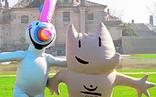 Curro y Cobi, mascotas de la Exposición Universal de Sevilla y los Juegos Olímpicos de Barcelona, de promoción./EFE