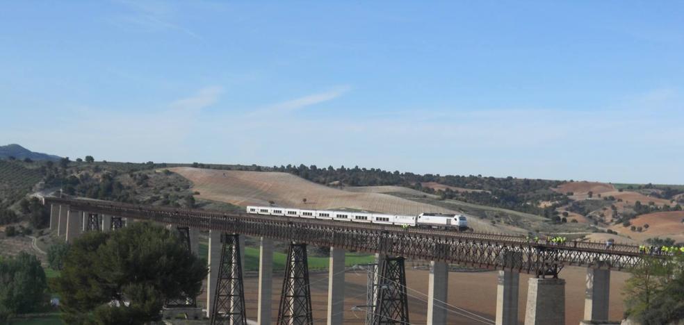 La Plataforma «Granada por el Corredor Mediterráneo» quiere salvar la provincia del aislamiento ferroviario - Vimarsana News