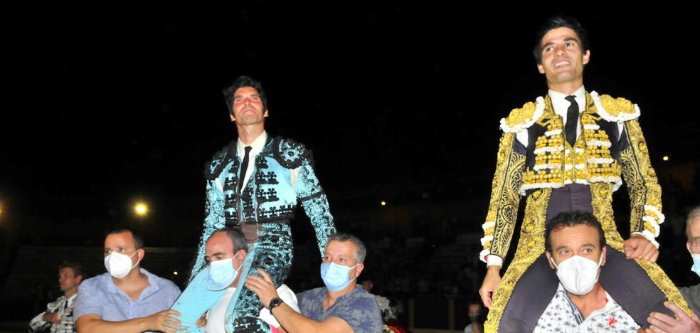 Cayetano y Pablo Aguado, a hombros por la puerta grande en la feria de Baeza - Vimarsana News