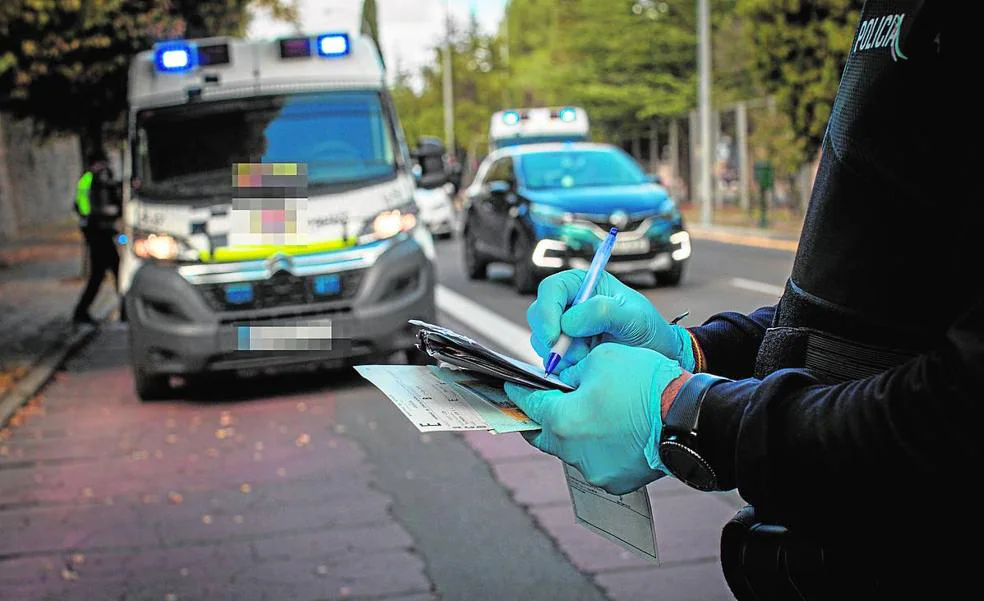 El hachís desviado desde el Estrecho lleva a la Costa a su récord de arrestos por narcotráfico