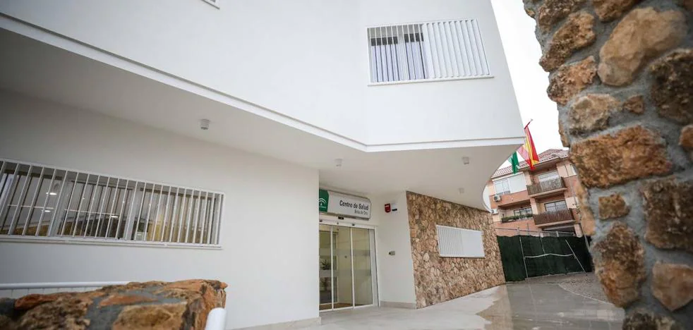 Dos médicos jubilados reforzarán en Granada la atención primaria