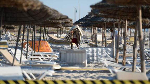 ¿En qué playas españolas es más caro alquilar las tumbonas? | Ideal